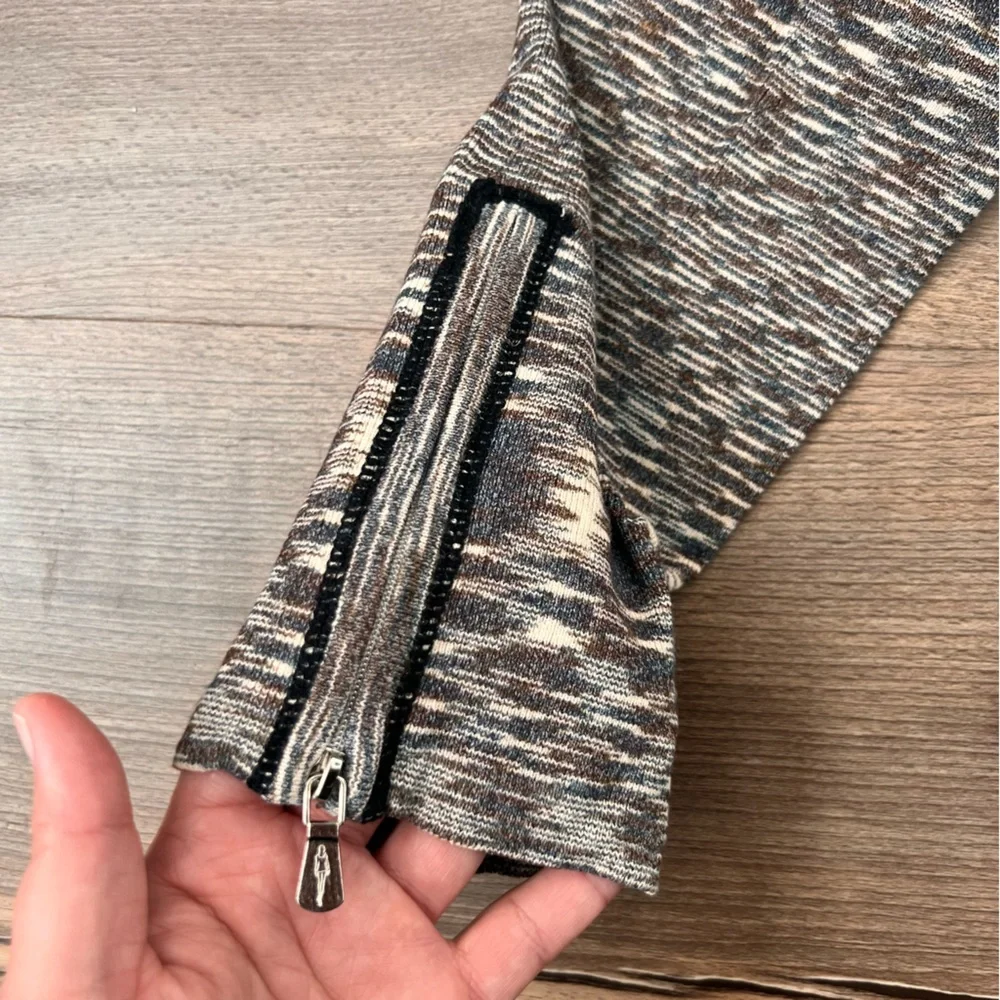 Anthropologie One Girl Who Front Zip Sweater Size Small - Picture 7 of 10